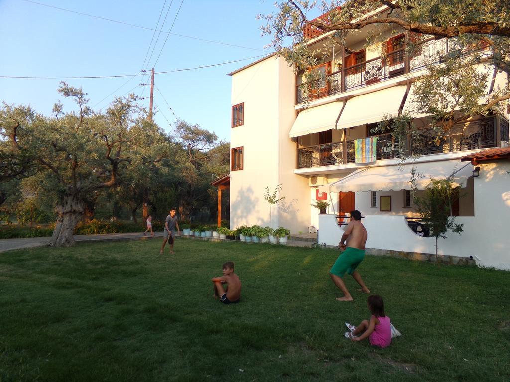 Villa Karapataki Skala Rachoni  객실 사진