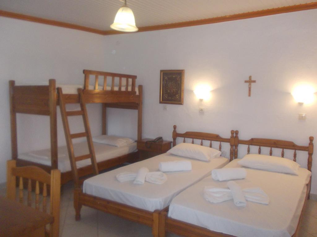 Villa Karapataki Skala Rachoni  객실 사진