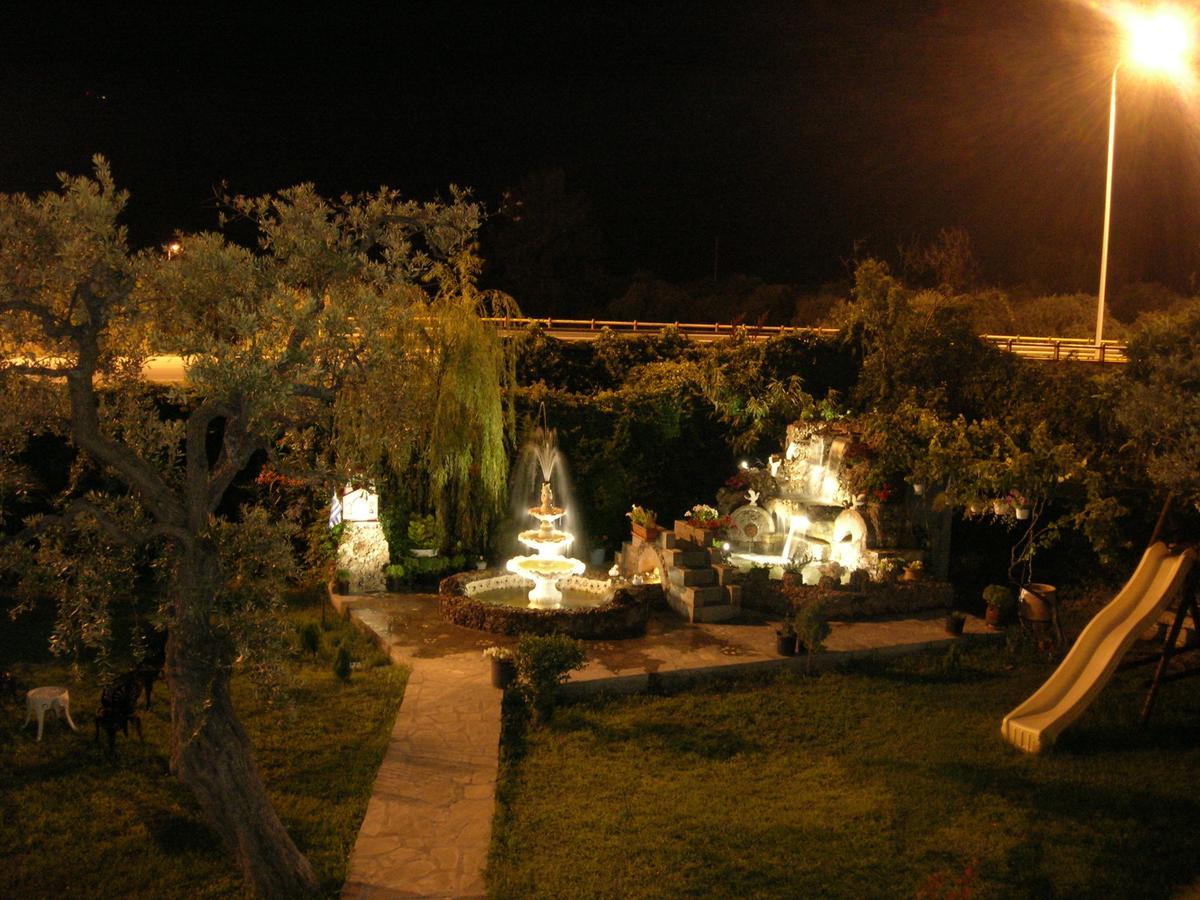 Villa Karapataki Skala Rachoni  외부 사진