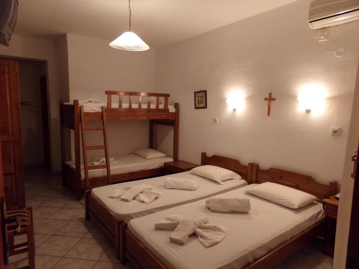 Villa Karapataki Skala Rachoni  객실 사진